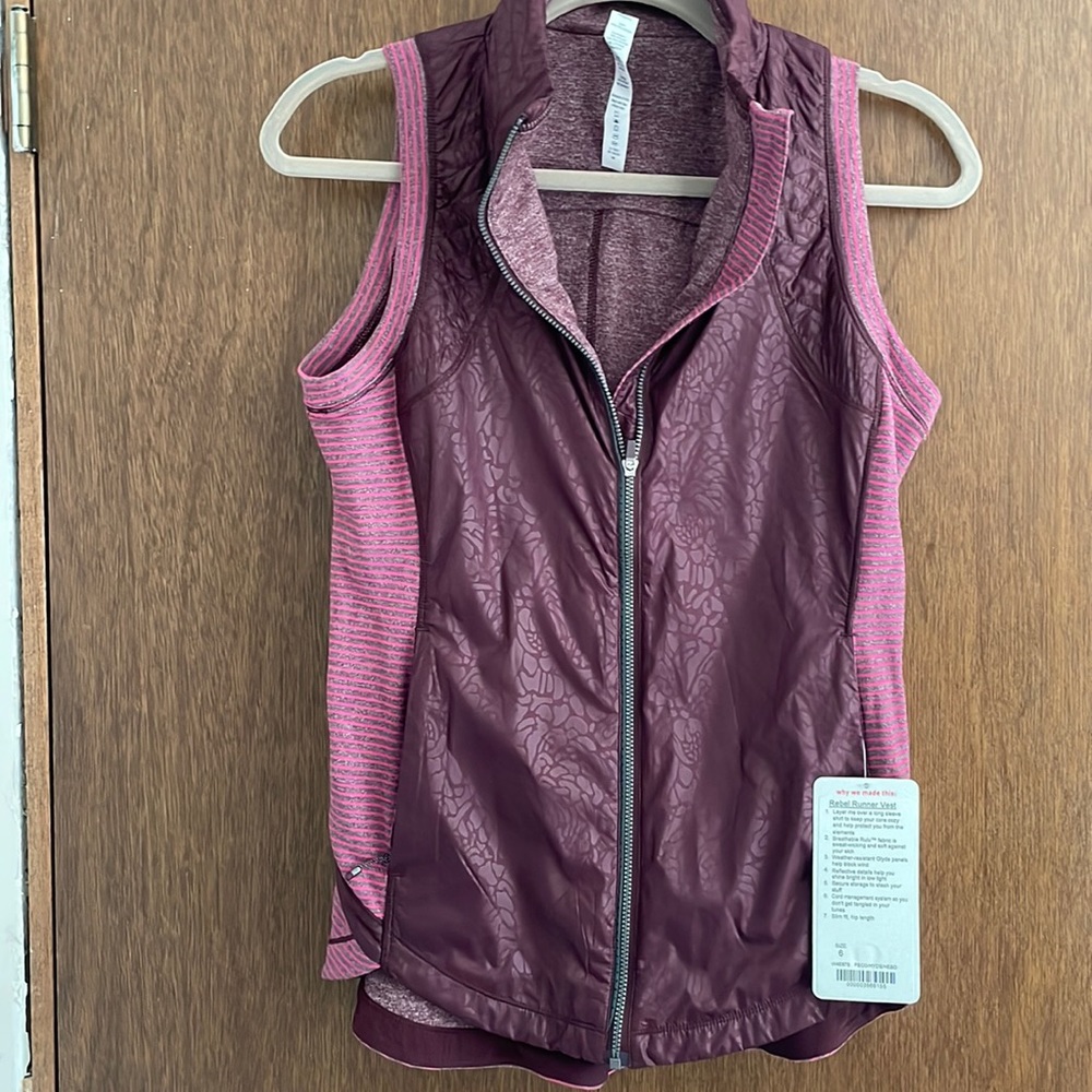 Lulu lemon Rebel Runner Vest size 6, burgundy color, NWT